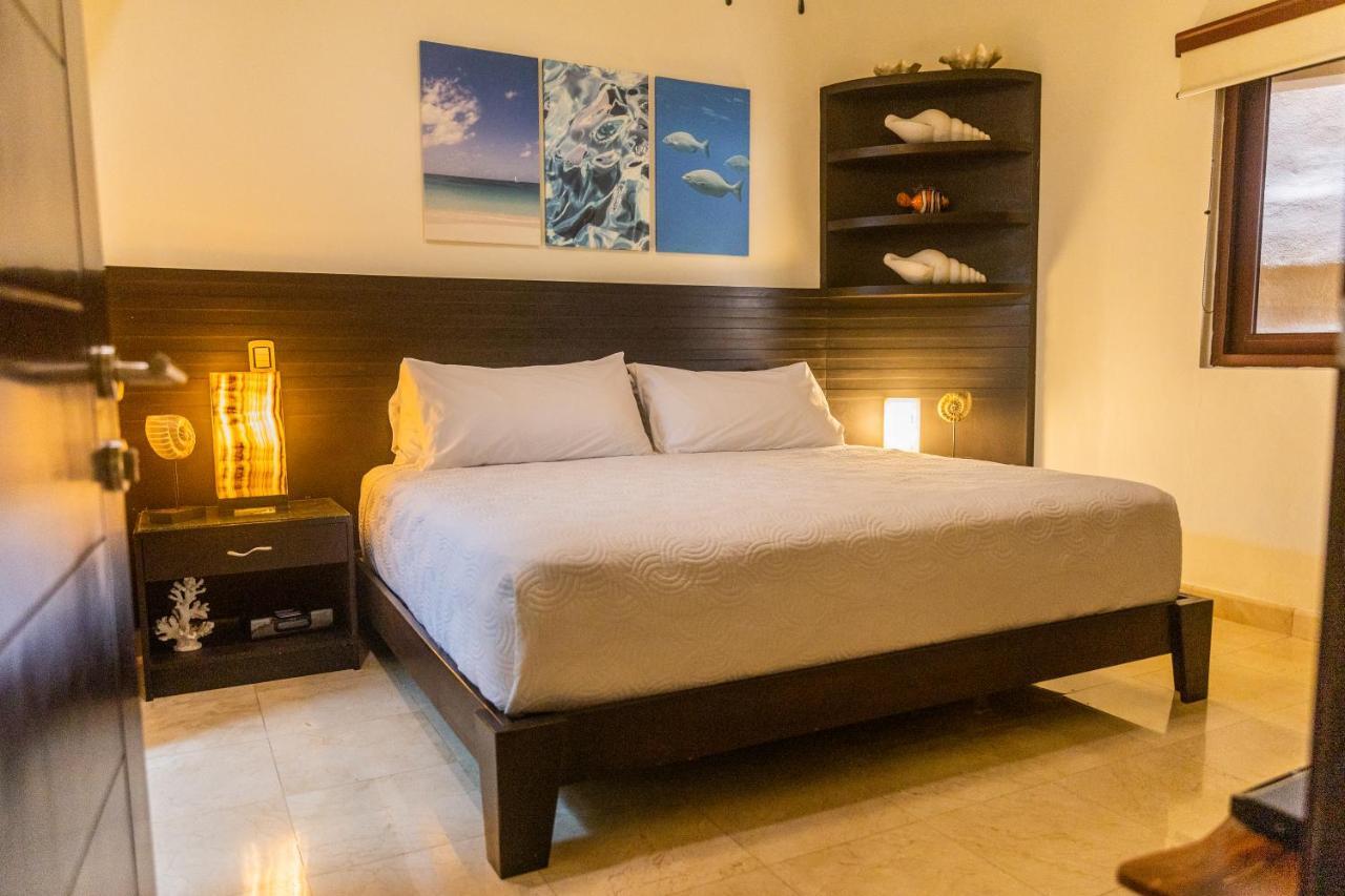 Апарт отель Ocean Front El Faro Reef 304 Плая-дель-Кармен Экстерьер фото